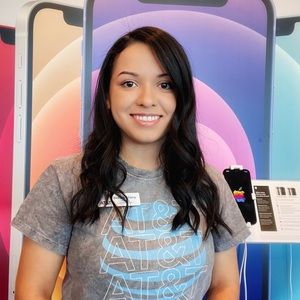 Meet your Posher, Bella